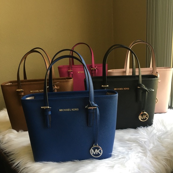 Last one❗️Michael Kors carryall tote/Crossbody - Picture 7 of 8